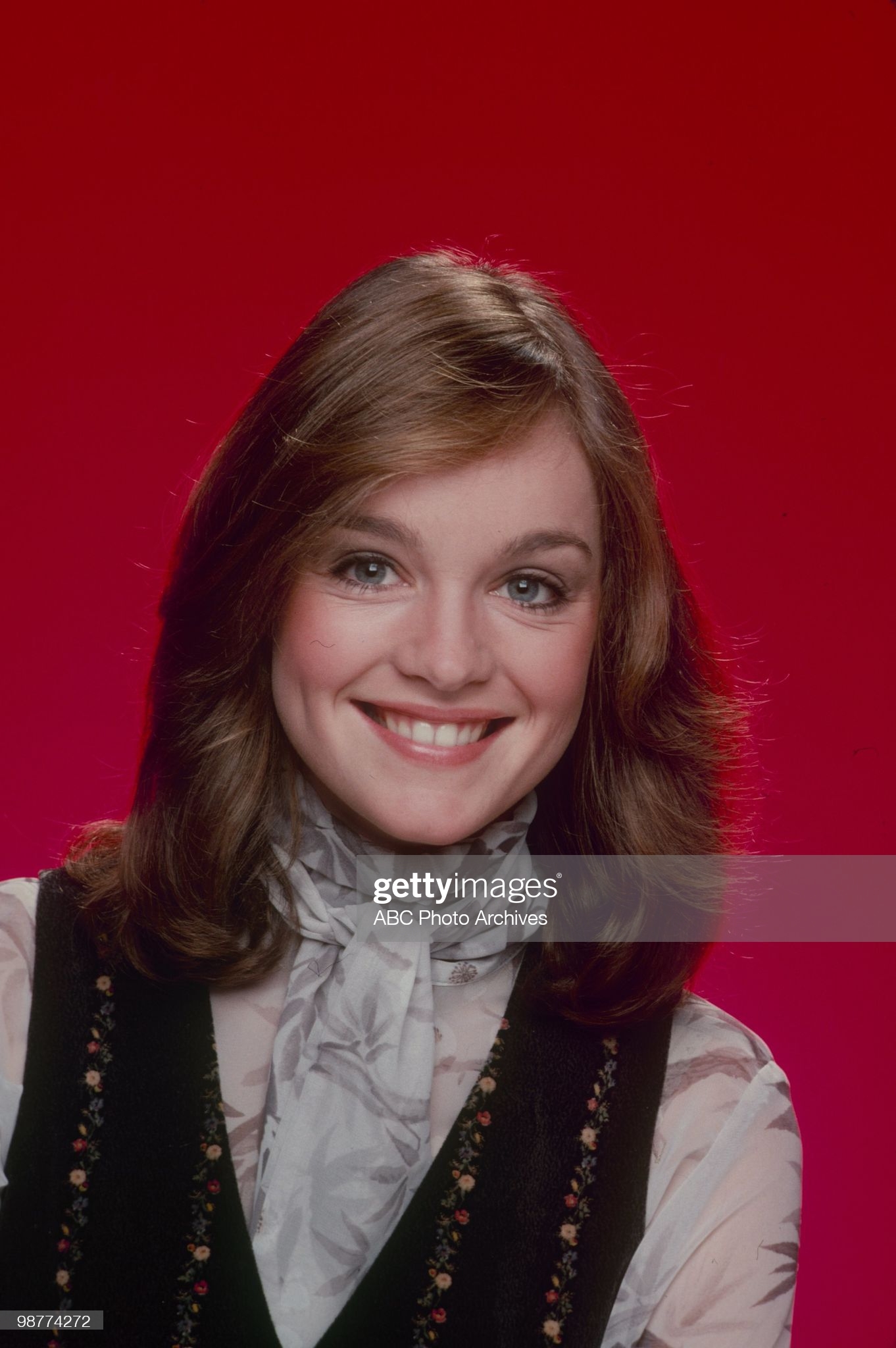 Happy birthday, pamela sue martin! I love her so much with all my heart, I hope she is having an amazing day.  
