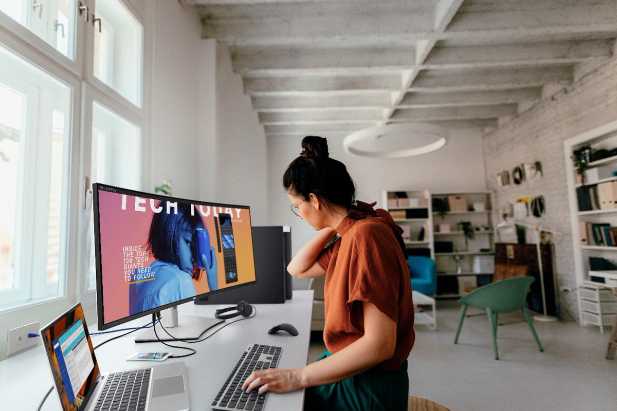 Dell's tweet image. Are you looking 👀 for the perfect office setup?
Easy video conferencing ✔
Style that meets connectivity ✔
Upgraded collaboration ✔
Meet our newest lineup of monitors to upgrade your work experience. dell.to/39icInF #DellTechExperience