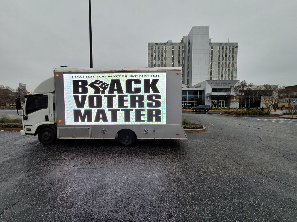 HipHopLobbyist's tweet image. We’ve got the whole state of Georgia on lock @LEXPIERRELOUIS 💪🏾💪🏾💪🏾 #BlackVotesMatter