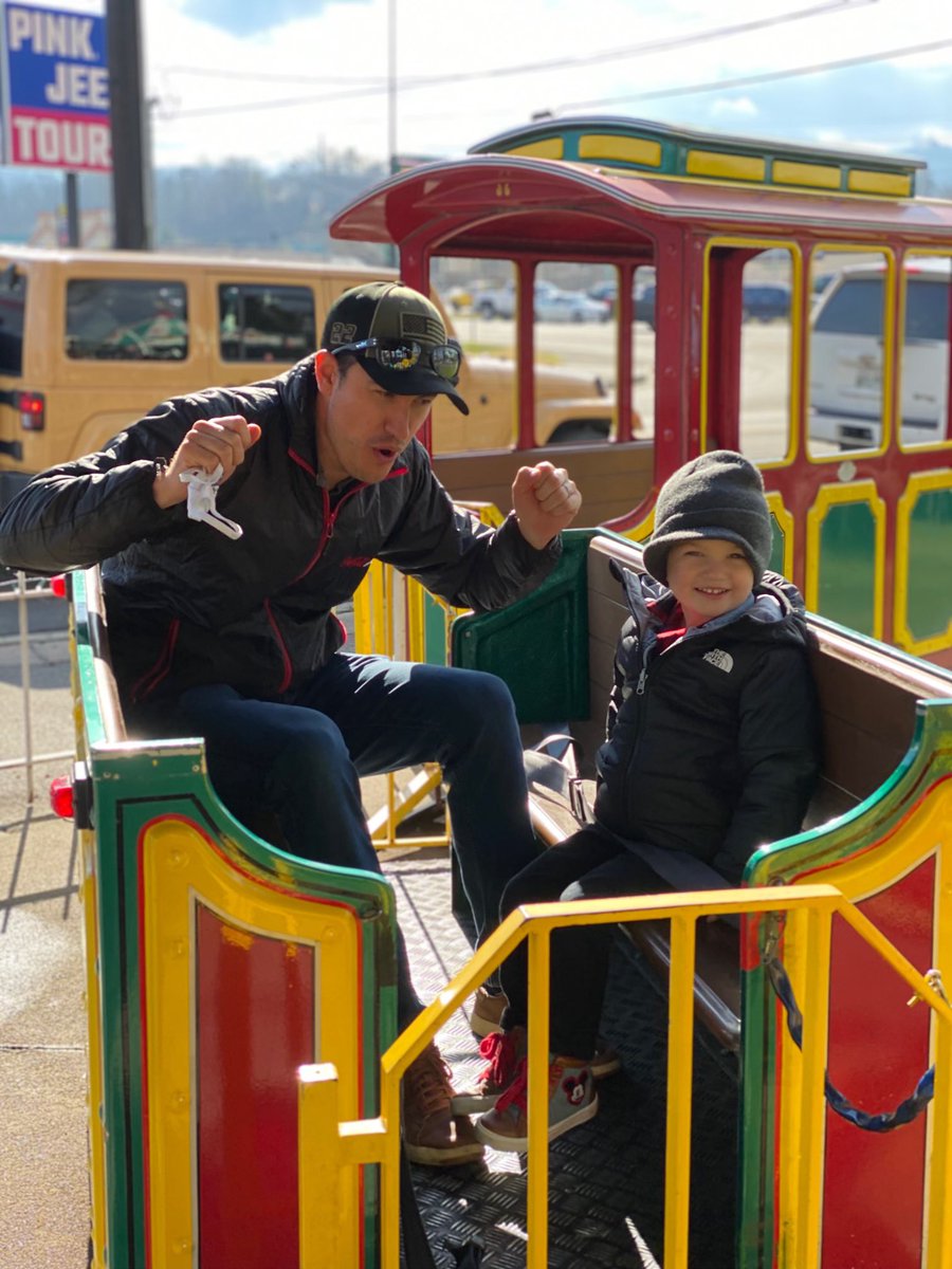 joeylogano's tweet photo. Little man turns 3 years old today! Happy Birthday Hudson! https://t.co/eTdAN5ce4I