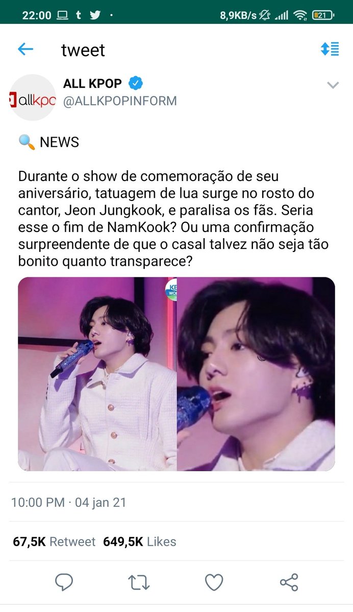 mikroniverse's tweet photo. uma au em que a cada aniversário separados, almas gêmeas ganham tatuagens novas e iguais pra se identificarem na multidão

jungkook namora namjoon há anos e todos acreditam que eles são almas gêmeas até que, em seu aniversário de 26 anos, jeon ganha uma tatuagem nova no rosto https://t.co/XPUtkMJho3
