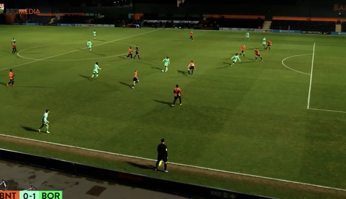 12. Nugent is completely at sea here. He had no idea what's going on behind him and isn't close enough to put pressure on the ball.Moshni, incredibly, is looking to push up here, when it's clear that stepping across into the space can block Tshimanga's route to goal.