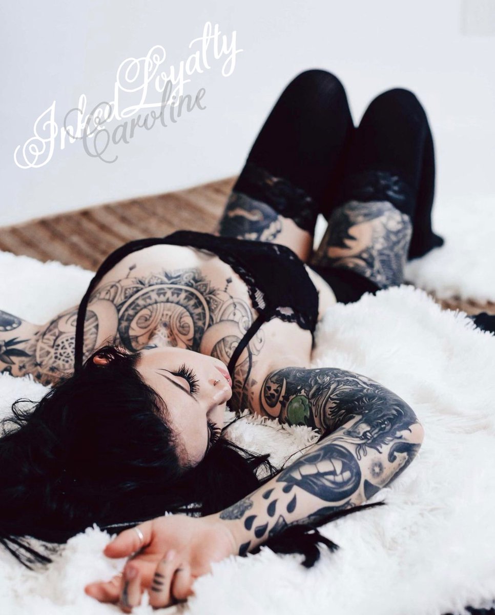 Caroline Joanna Daniels ||Parody|| (@inkedloyalty) on Twitter photo 