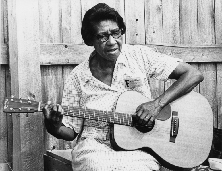 Elizabeth Cotten
January 5, 1893 – June 29, 1987
---
#newportfolk1968 📷: Diana Davies