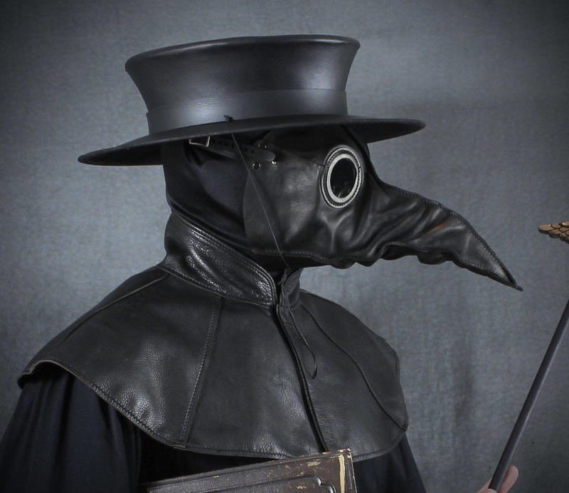 imagine going to costco and every time you go down an aisle, this is staring at you. not shopping at all. just staring. and it seems like they’re following you around the store. that just happened to me. whyyyyy. im just trying to shop at costco.