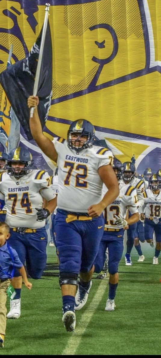 Congrats to 1-6A 1st Team Offensive Linemen:

Senior Captain #72 Joseph Immediato

#GOTROOP #FAETW