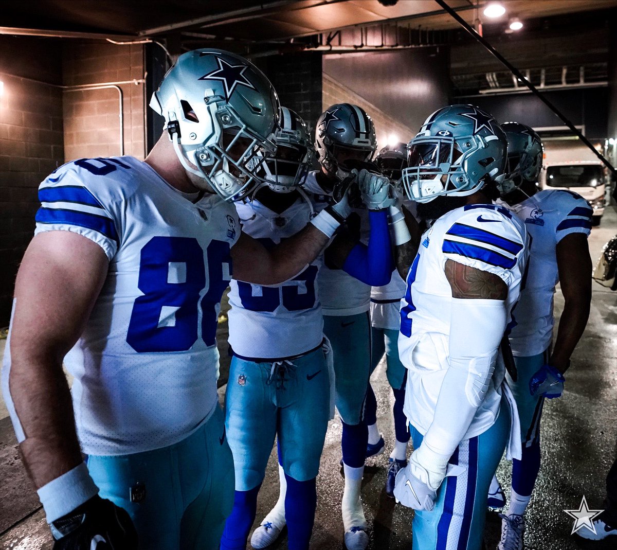dallascowboys's tweet photo. LET’S GO❕❕❕

#DALvsNYG | #DallasCowboys https://t.co/3dYhS0vqK5