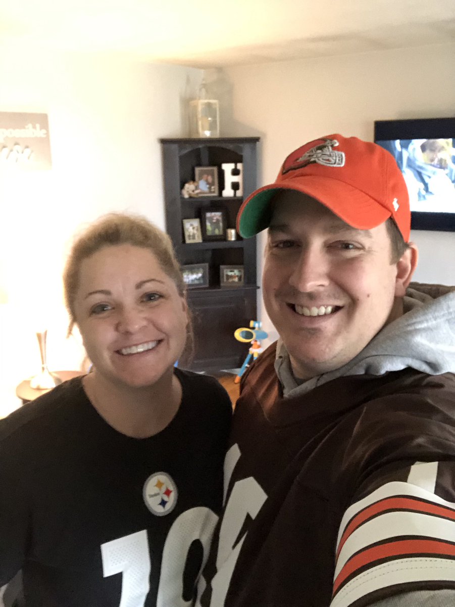 eshecker's tweet photo. It’s time, @Browns, make proud today. #Cleveland #Browns #CLE2020 https://t.co/MbnBultYKC