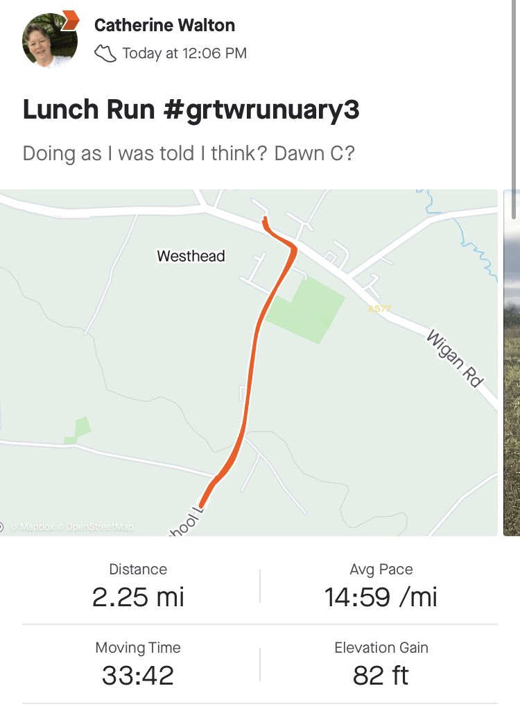 candswalton's tweet photo. #grtwrunuary 3, found a use for snow and ice whilst doing some reps! https://t.co/nAGHMemcxE
