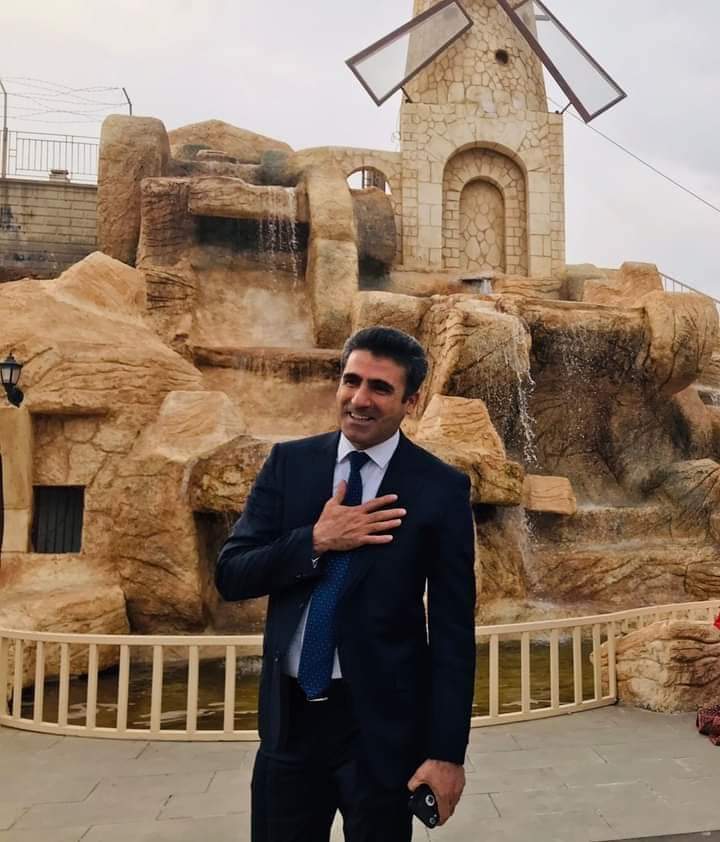 Şehrin dokusuna uygun, her köşesi ayrı bir güzellik. Sanki asıl bundan sonra beni görün der gibi...

Maşallah çok yakışmış...
Bugün daha güzelsin #Bingöl 😉