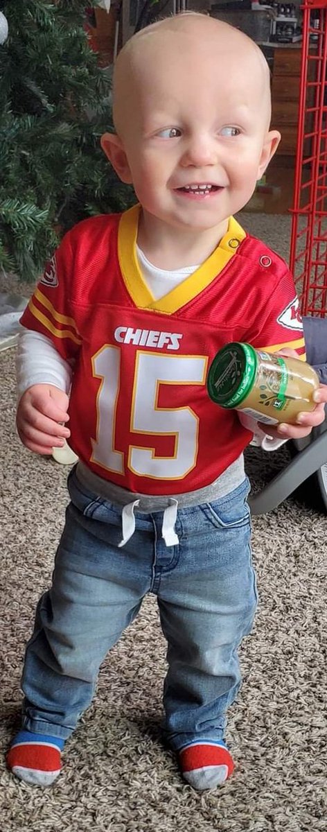 Mads__97's tweet photo. Happy Game Day, @Chiefs 🏈 lets get that win today! https://t.co/sIweZTdaOq