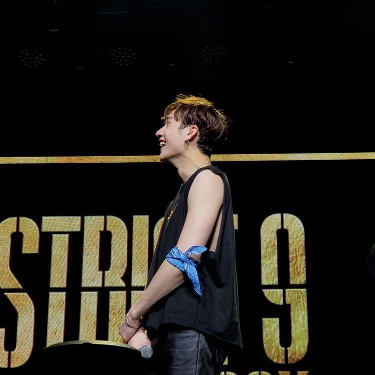 how bang chan looks in real life:a thread !