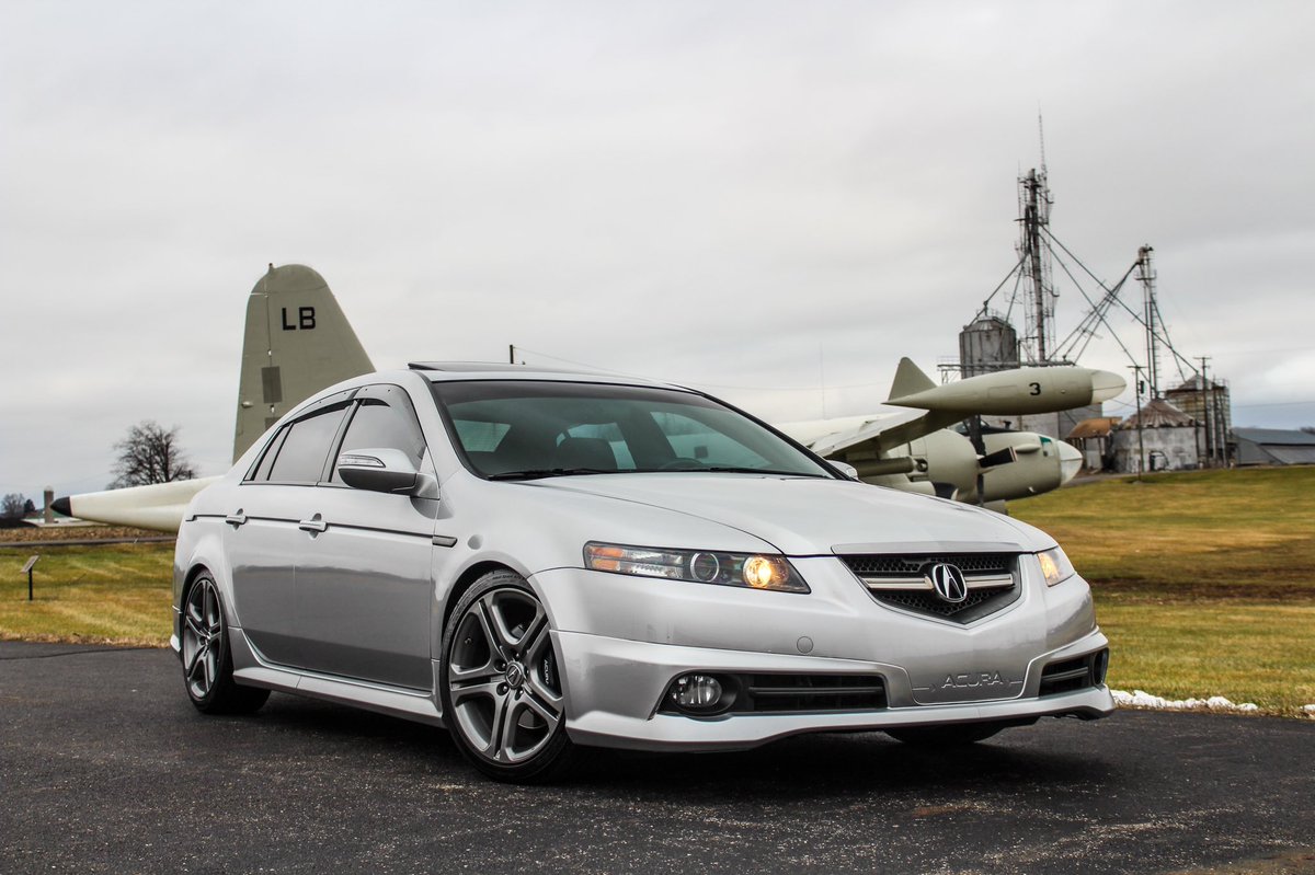 KennTheAzianLe's tweet image. Asif and Carson didn’t have to snap that hard bro 🥶