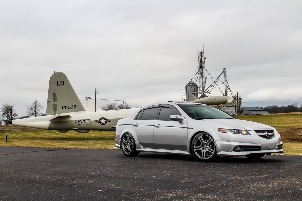 KennTheAzianLe's tweet image. Asif and Carson didn’t have to snap that hard bro 🥶