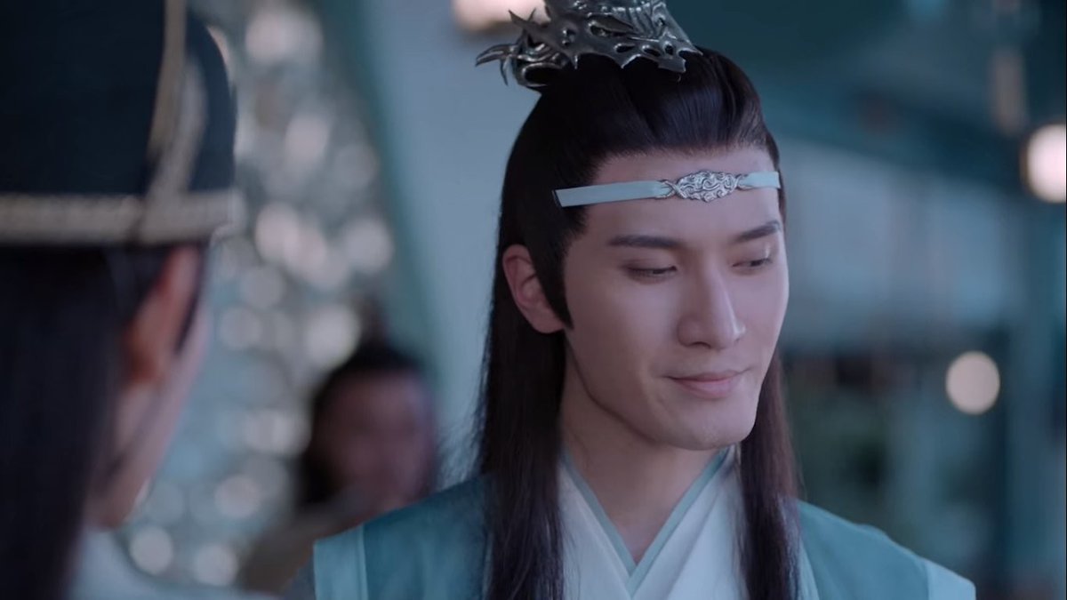 а ещё иногда он абсолютно done with people's shit, и я очень к нему рилэйчу. любите главу ордена Лань, он прекрасен