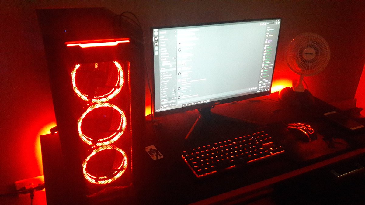 Setupsque's tweet image. 