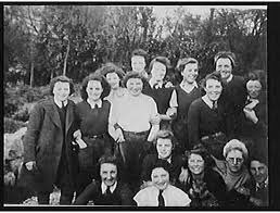 Super proud of #YoungMusiciansProject Charlotte, who is the writer of our second #LassesAndLyrics song. 

It tells the story of her Sarah Chambers, her great grandmother, who was one of many women from Sunderland who joined the Land Army during WW2.

soundcloud.com/wmcyoungmusici…