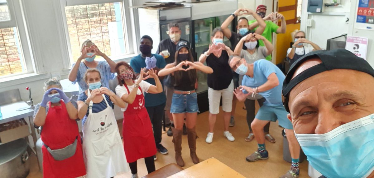 LadlesofLove's tweet photo. Gosh it was a hot weekend, but nothing was cooler than our Soup Kitchen teams 🙌👊😎! Serving in the summer is fun, so join us for #Feed5000 daily lunch vu the link in bio or our evening soup kitchen. #CapeTown #SummerVibes https://t.co/5ysoqB3sC2