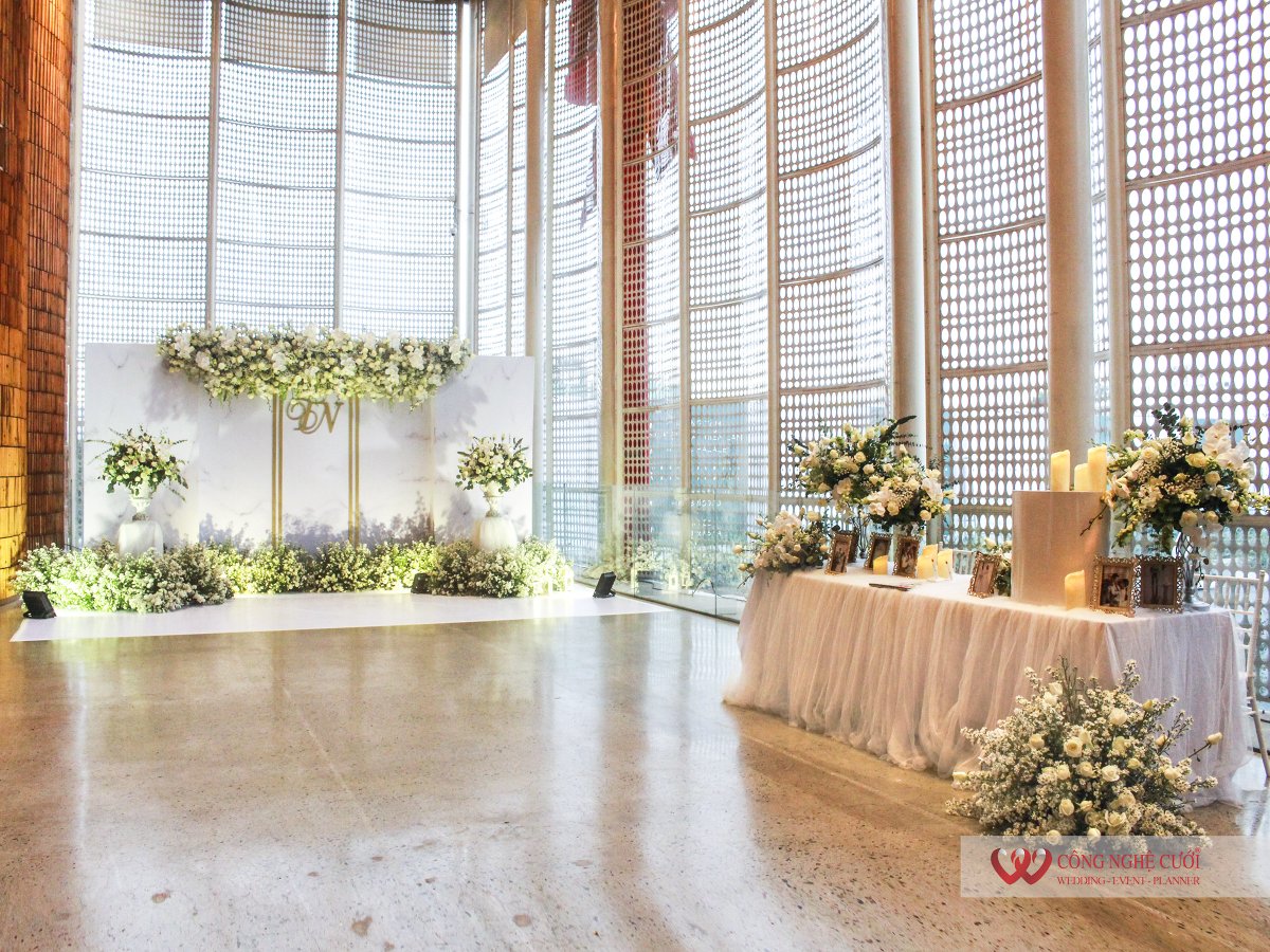 congnghecuoi's tweet photo. Wedding Minh Tân &amp; Thanh nhàn
Thực hiện: CTY CÔNG NGHỆ CƯỚI 
Địa điểm: White Place PV��
Liên hệ: 0966.00.5511
--------------------
More Wedding https://t.co/0X12v7eMh5 
#LuxuryWedding #LuxuryEvent #TrangTritiecCuoi #WeddingDecor #DichVuCuoihoi https://t.co/Y9dGvS8qHp