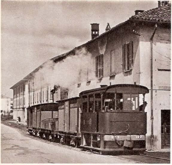 3/ The era of interurbans started in the 1880s, first as steam (or even horse) powered local railways with extensive street-running sections. Yet, the real golden-age, as for urban tramways, begun with the electric traction, spurring the 1885-1915 30-year global interurbans' boom