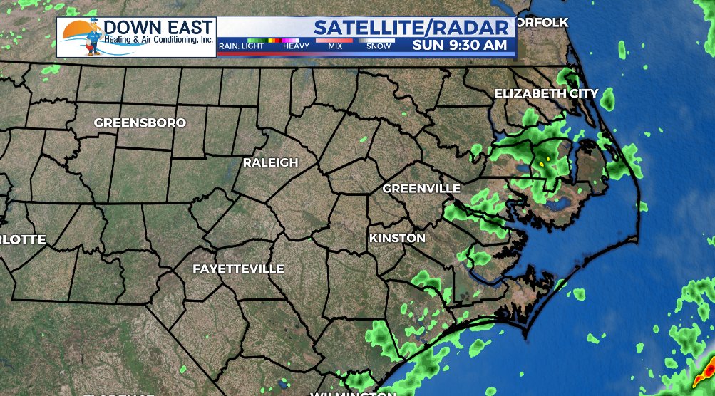 wnct9's tweet photo. The last of the showers are pushing towards the coast.  Overcast conditions will start the day, but you can already see a sneak peek of blue skies behind the clouds in New Bern. I hope you all can enjoy this warm Sunday Funday ahead!

Meteorologist Zoe Mintz
#FirstAlert9 https://t.co/J9i4cNpocp