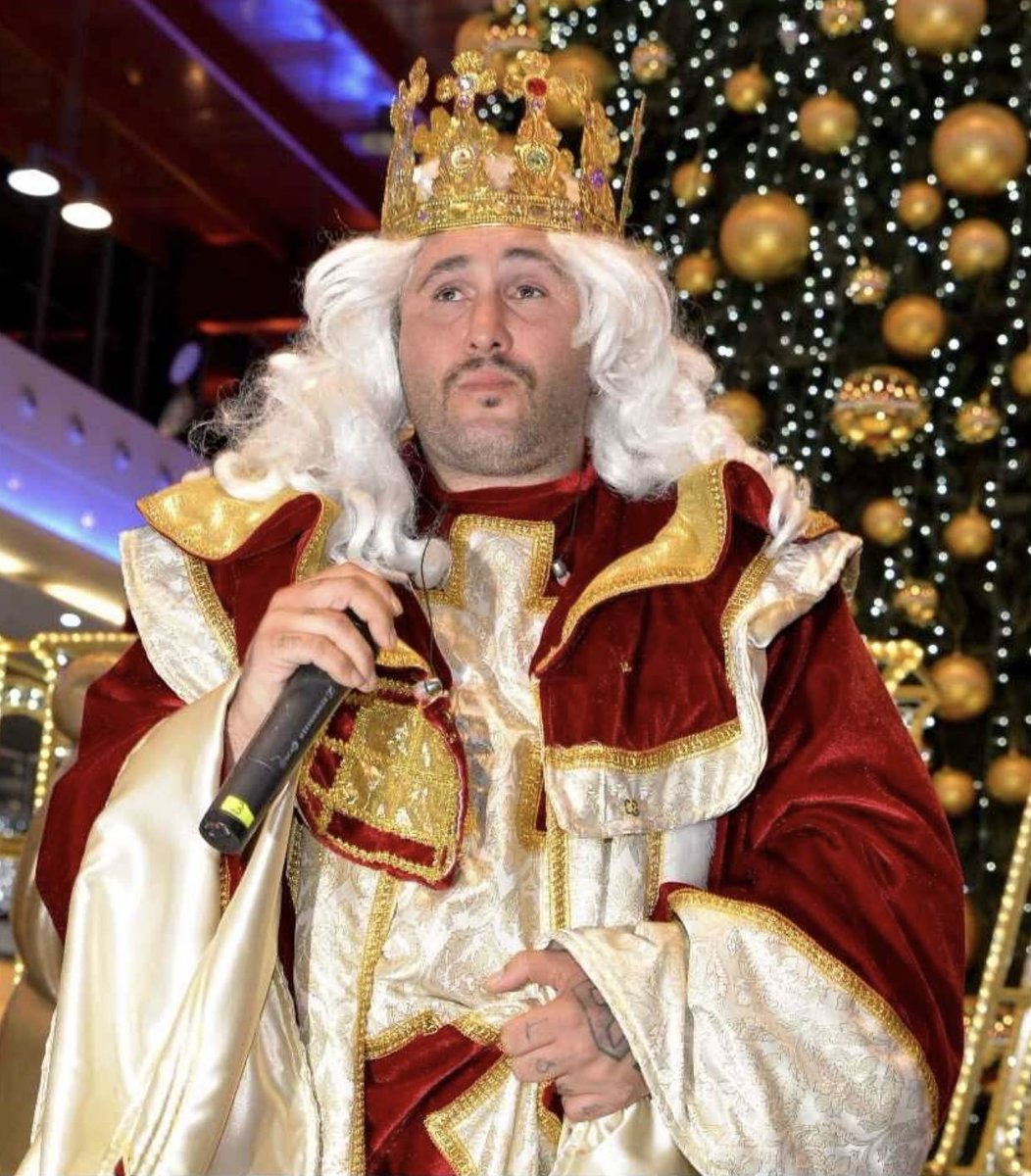 A mí crucificadme ya.