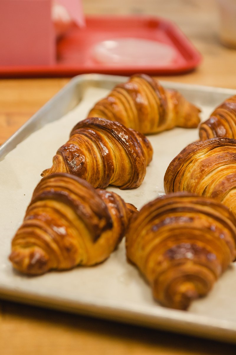 Amélie's French Bakery & Café tweet media