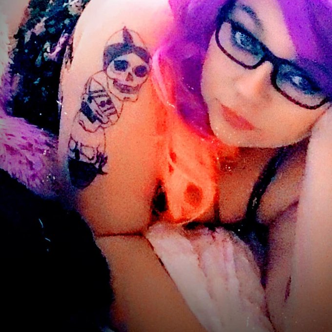 Jessie Starr - Vote for @JessieS77825798 in the MV Awards for MV Smile of the Year @manyvids https://t.co/ihMsAZLz3c https://t.co/kUYmYHGI3V