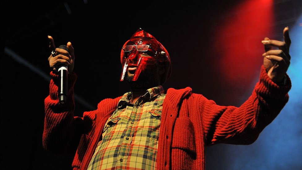An Introduction To MF DOOM (THREAD)Here's a thread giving an overview of MF DOOM as an artist and some picks of his best tracks (in my opinion) from a selection of his projects for newcomers to check out!RIP MF DOOM
