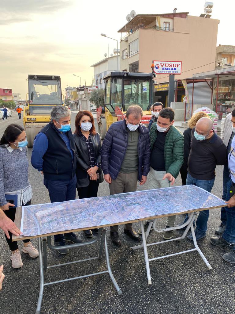 OlcayTok33's tweet photo. 1-YARINLAR İÇİN VAR GÜCÜMÜZLE ÇALIŞIYORUZ 
Başkanımız Vahap Seçer ve çalışma arkadaşlarımızla bugün sahada yürütülen çalışmaları yerinde denetlemeye devam ediyoruz. https://t.co/eLDYIJFiMb