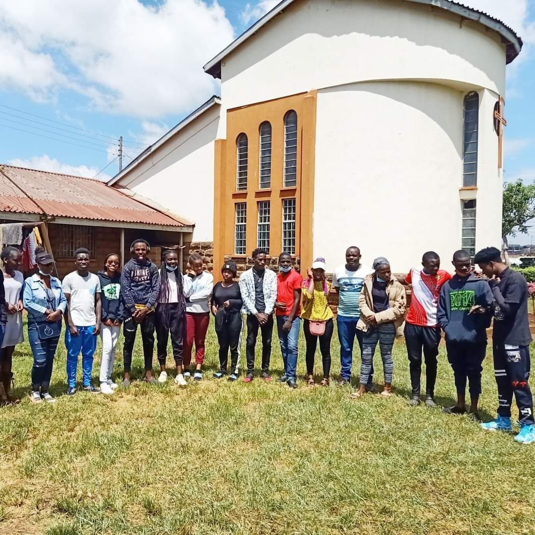 bwabkenya's tweet photo. We saw so many young people joining us to love and transform our neighbourhoods, it's one of the years that we had a big team of volunteers at any given moment.
#memoriesof2020 #countingtheblessings #loveyourcity #lovegenerously https://t.co/yz0cckfcgT