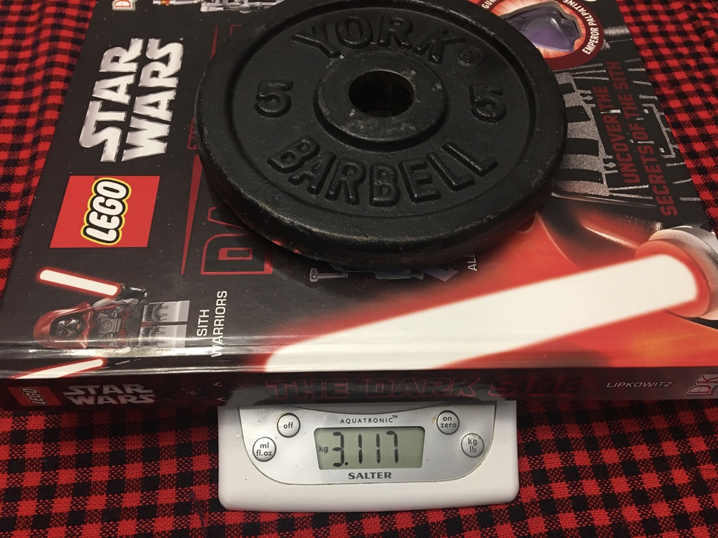 647GotCake's tweet photo. @skillsontario 7th,8th, 9th weights going on my son's gingerbread bridge for the #WinterfestBridge STRONGEST bridge challenge (adding 5 lb, 7.5lbs, 10lbs on top of book weight).  #SkillsWinterfest2020 https://t.co/YaUXnrq7tK