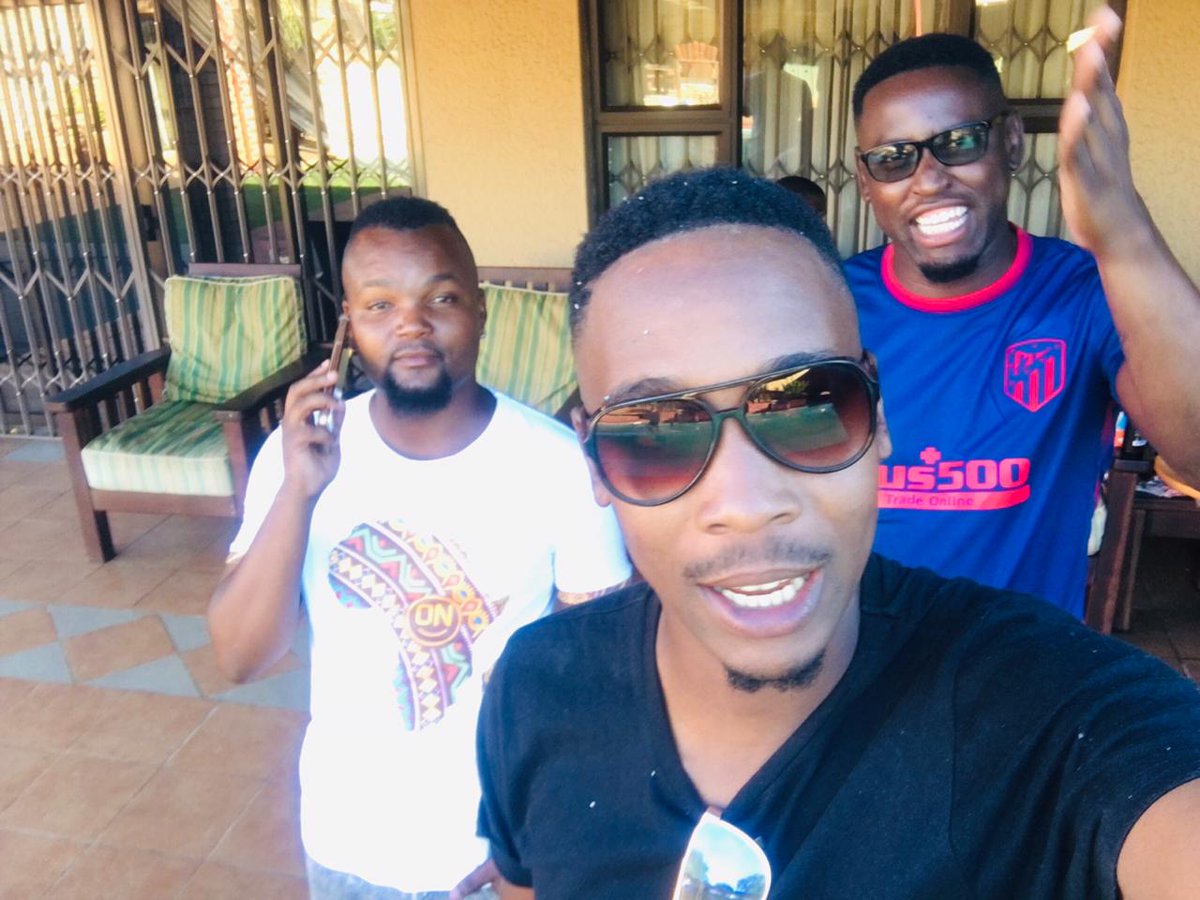 12_katlego's tweet photo. Team Good 

@MobicelSA 

When you see me #Posegames https://t.co/EavueIrVHI