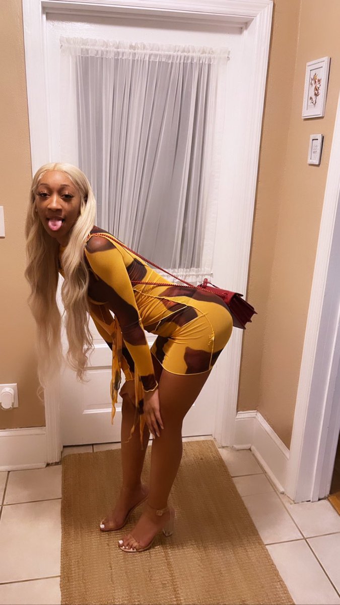 bigjada_'s tweet photo. Always on my page but never double-tap me!🤨 https://t.co/W9EH1vJa34