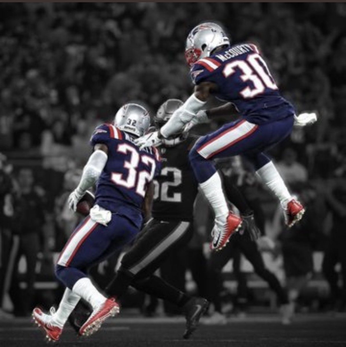 NikkiBJaxx417's tweet photo. Praying Mom Goals for my sons @kameronblount4 @ogscrappy #SONSDay #SonsShine #McCourtyTwins #PlayTogetherAgain🤞🤞#BlountBoyz https://t.co/DqvzyABbpf