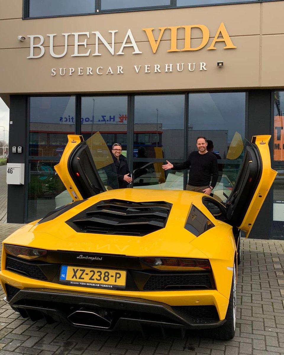 PearlPicsProd's tweet photo. Building new relationships in times of social distancing can be challenging. I’m standing here with Danny Wijverberg, CEO of BUENAVIDA Supercar Rental, the largest supercar rental of the Benelux https://t.co/BV25fpKiI1