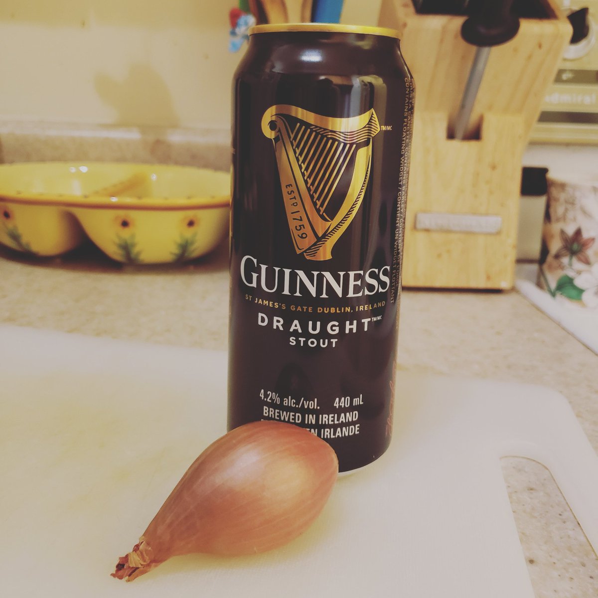 Love my neighbour! Just traded a Guinness for a shallot! Which meant I didn't have to go out AGAIN and brave the stores! (I got the shallot and still have a Guinness left) #loveyourneighbor #communitylove #communityrocks #guinessbeer
