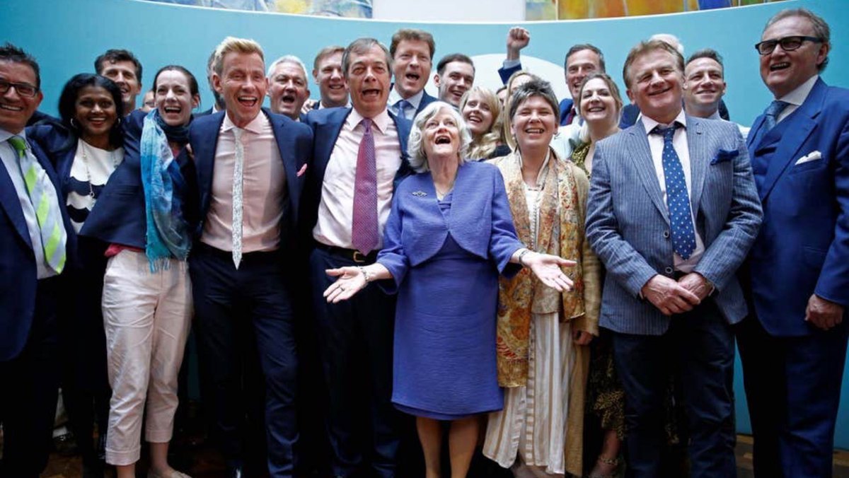 23/5/2019 - The only party who ever got elected on a promise to put themselves out of a job as soon as possible & here they all are on their way to Brussels Heroes all /218d