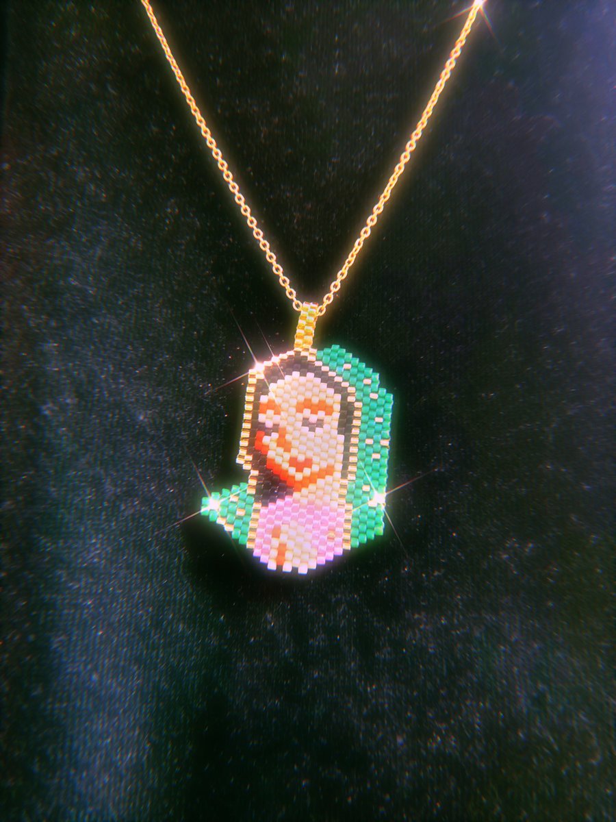 GoSandy7's tweet image. Feeling blessed with this @kikas.jewelry  Virgencita necklace! 🙏🏽💕