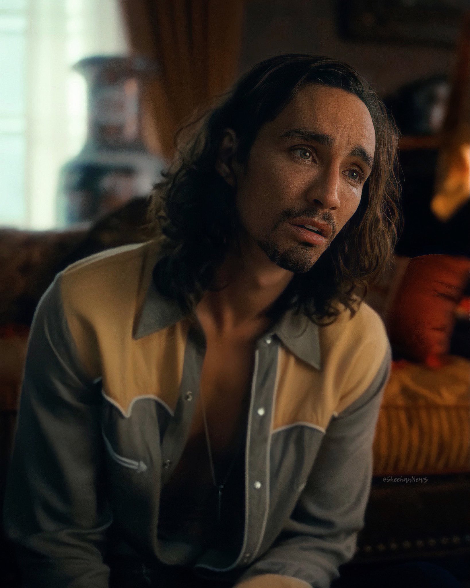 The umbrella academy robert sheehan deals