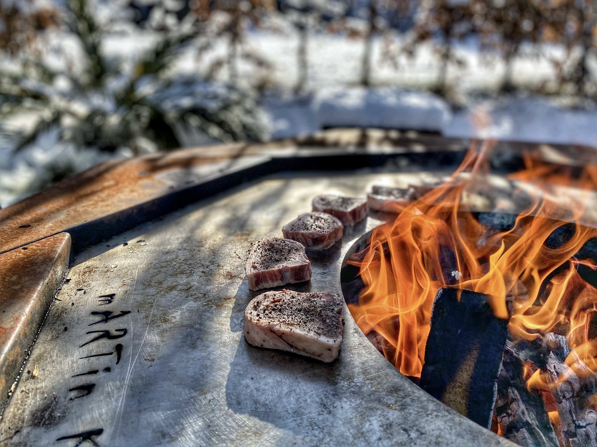 KainerMartin's tweet photo. #martinkainer #designgrill #martinkainerdesigngrill #bbq #grill #fire #firelace #feuerschale #food #foodporn #delicious #designer #tirol #zillertal #instagood #pictureoftheday #picoftheday #photooftheday #bestoftheday #culinary #lifestyle #alps #steak #healthyfood #seafood #lamb https://t.co/Oc9CRzDJN5
