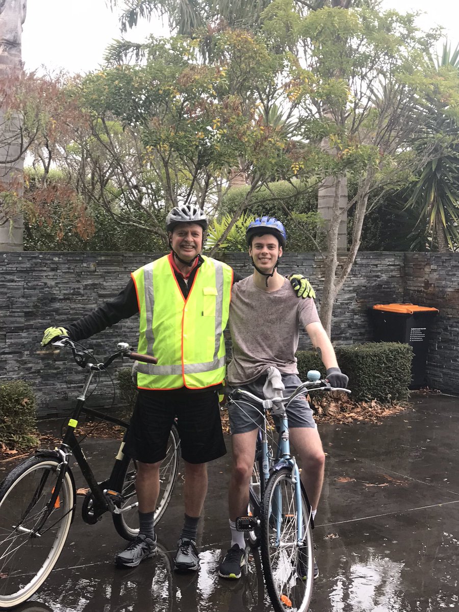 Coach Cupcake tweet media