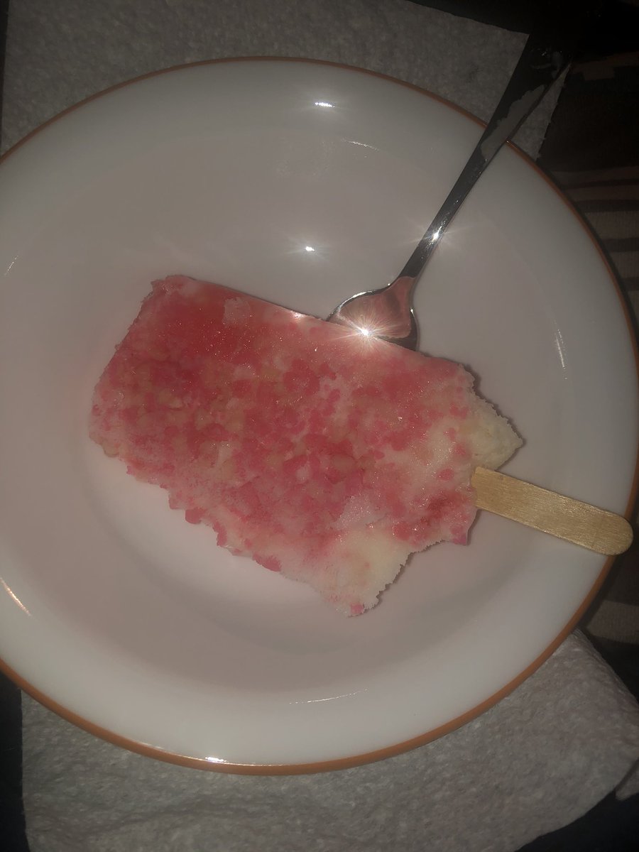 Shari Degs tweet media