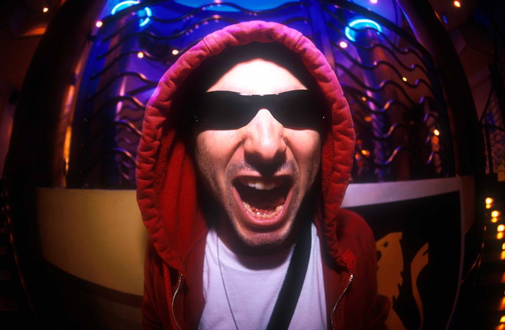 GU_Music's tweet photo. This guy is ready for it! Taken from the sublime @daveseaman Cape Town album #GU016

Photo by @DeanBelcher1 https://t.co/3fQvQVxXJa