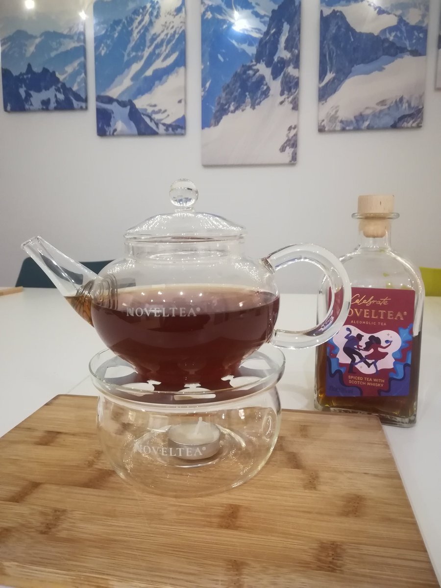 About to have some alcoholic tea because...

....it's been one of those days and...

...why the bloody hell not!?!!

<a href="/NOVELTEAdrinks/">NOVELTEA Drinks</a>