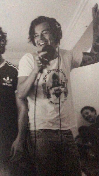 Here in the afterglow By fondleeds- loved it!!- homophobia in 70’s- secret relationship- small town- homophobic violence- beautiful story9,5/10 https://archiveofourown.org/works/8598145/chapters/19717942