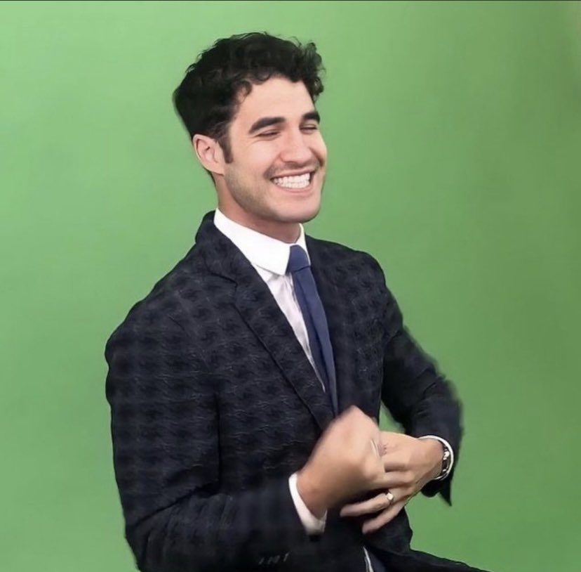 (1) they’re both always smiling but not just smiling like SMILING