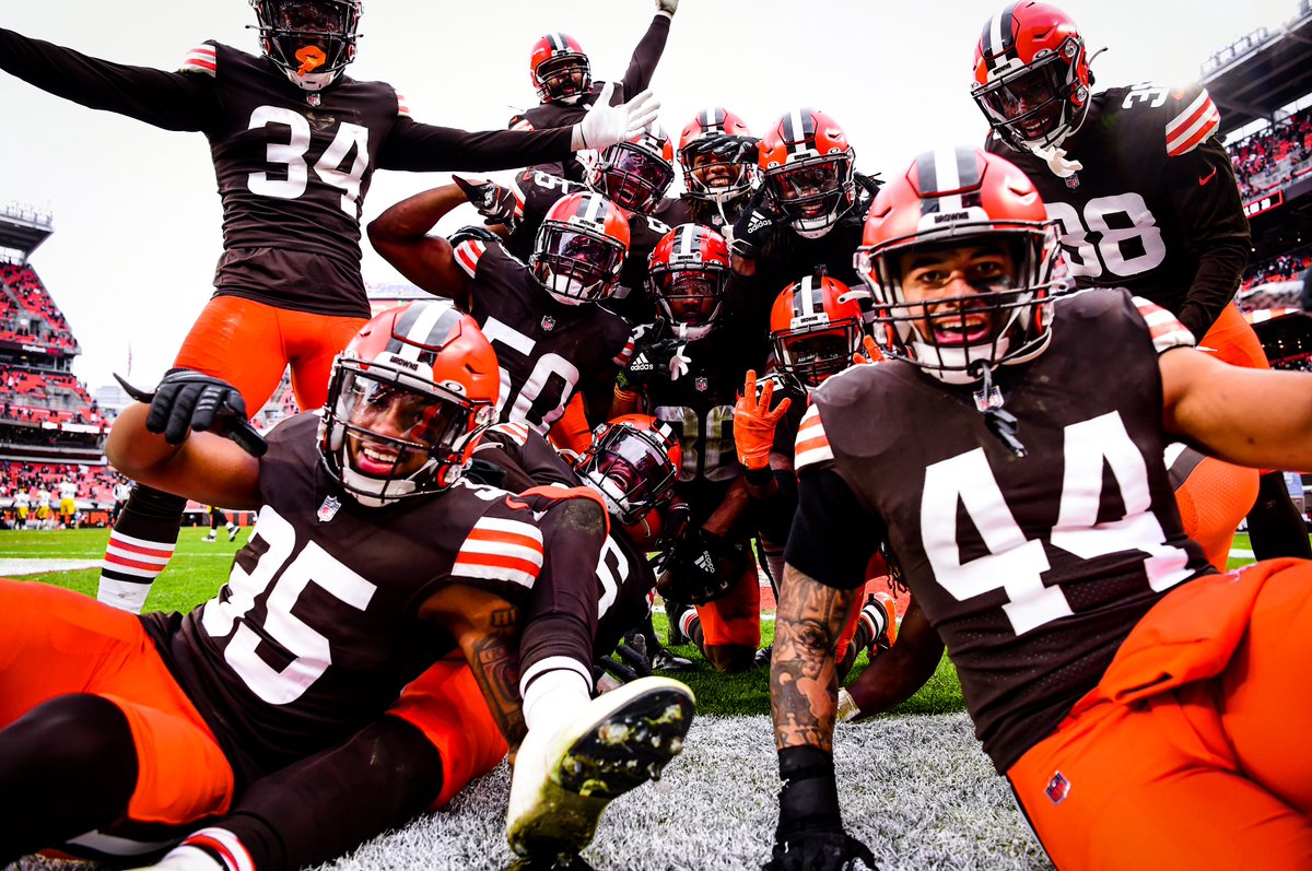 Browns tweet picture