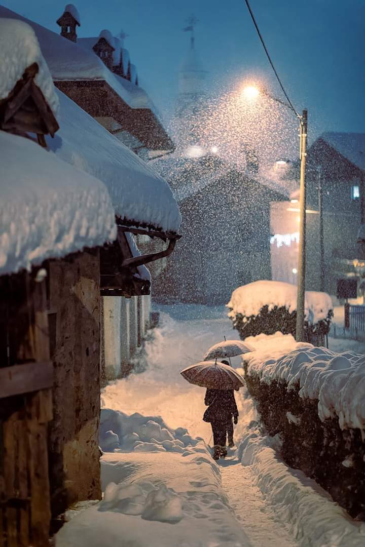 HavaForum's tweet image. İtalya, Agordo&apos;dan taze kar... 🥰❄