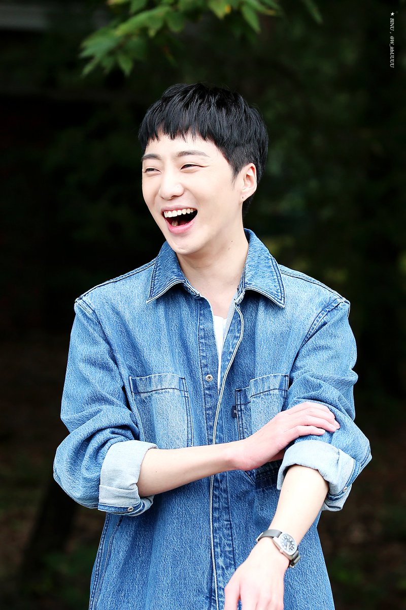 It was fun while it lasted. Geonwook's smile told you so.